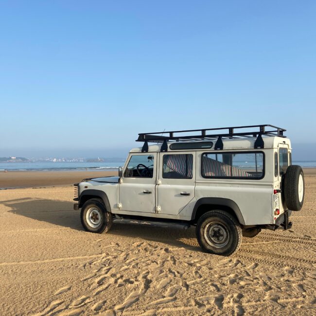 Alquiler de coches clasicos para eventos o bodas en Cantabria